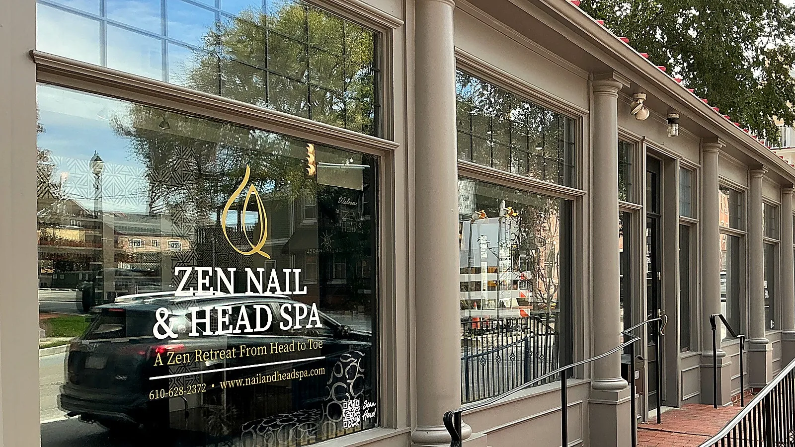 Front window with the Zen Nail & Head Spa logo